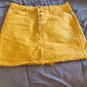 Yellow Frayed Denim Skirt